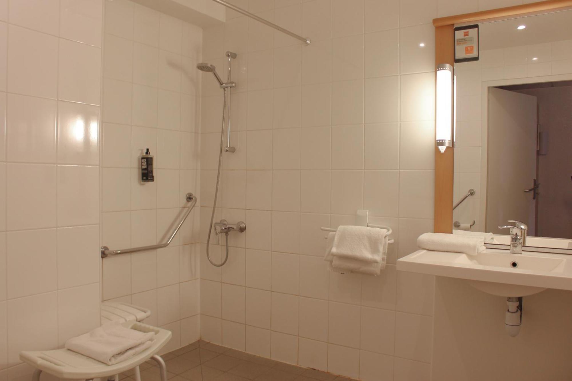 Hotel Ibis Dijon Sud 3*